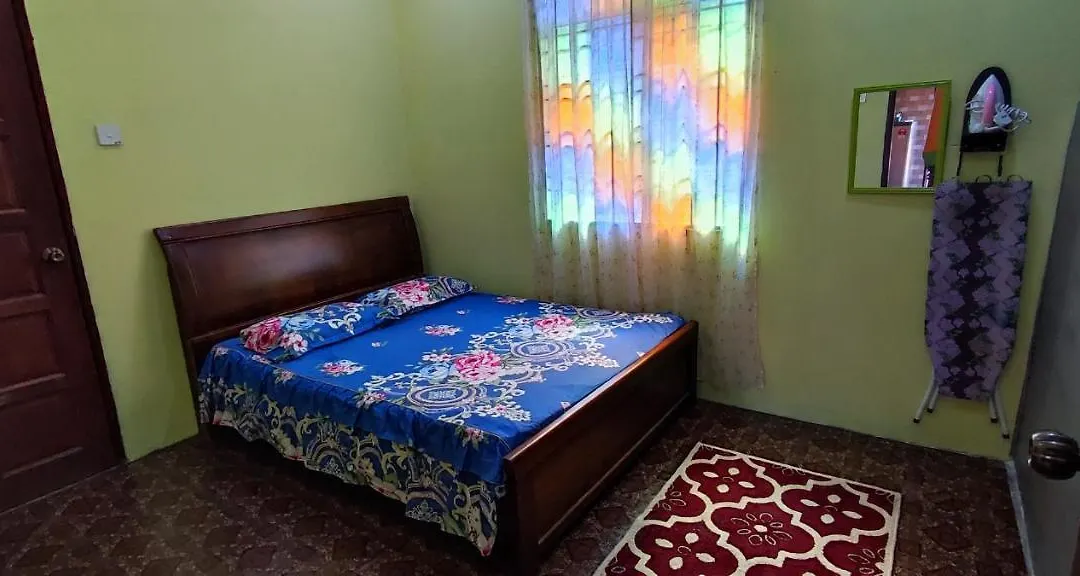 Homestay Warisan Bonda Masjid Tanah Melaka-1
